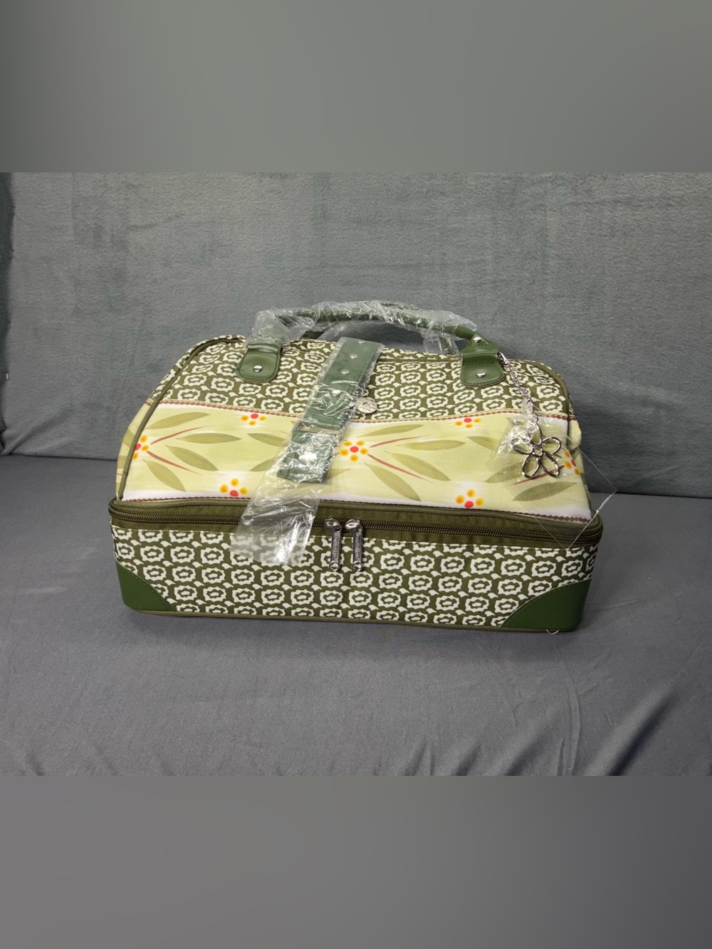 Temptations Olive Green Patterned Serveware Carrier